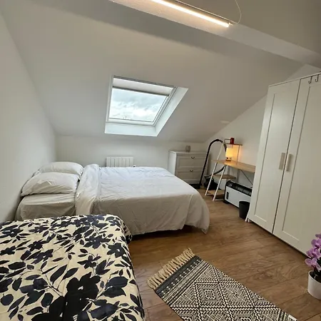 Rafaelle Strasbourg
